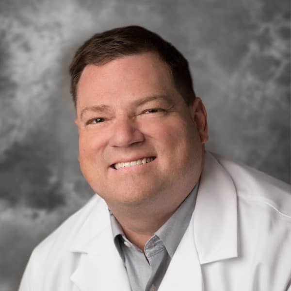 Rocco Simmerano, M.D., F.A.A.O.S. Photo: Rocco Simmerano, M.D., F.A.A.O.S.